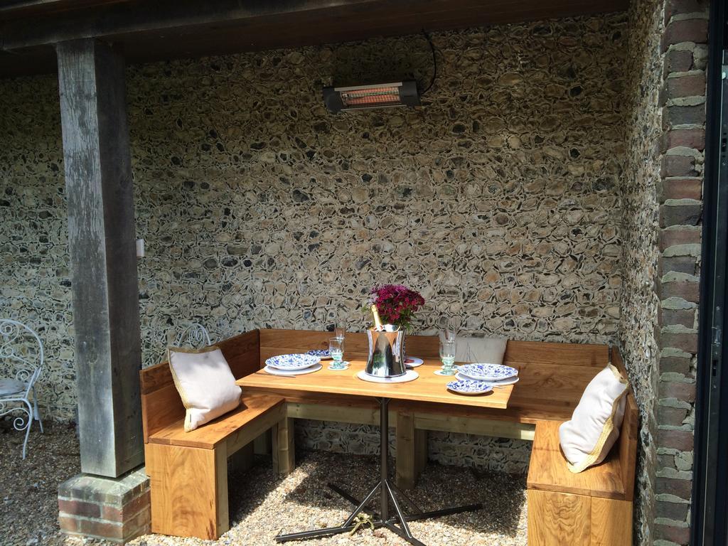 Shepherds Barn West Dean Exterior photo
